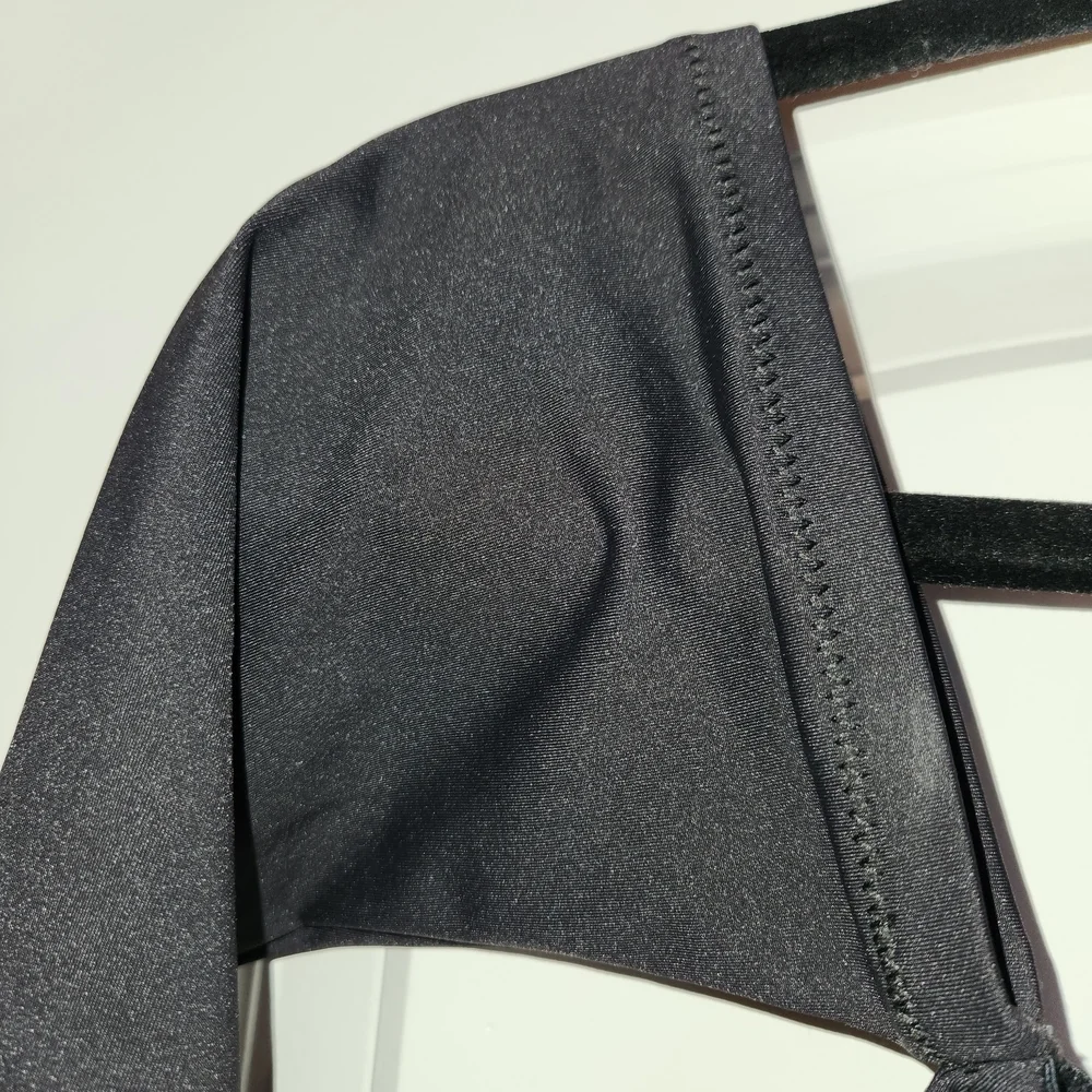 NWT Skims Onyx Long Sleeve Bikini Top Size XL Sweetheart Neckline Front Tie